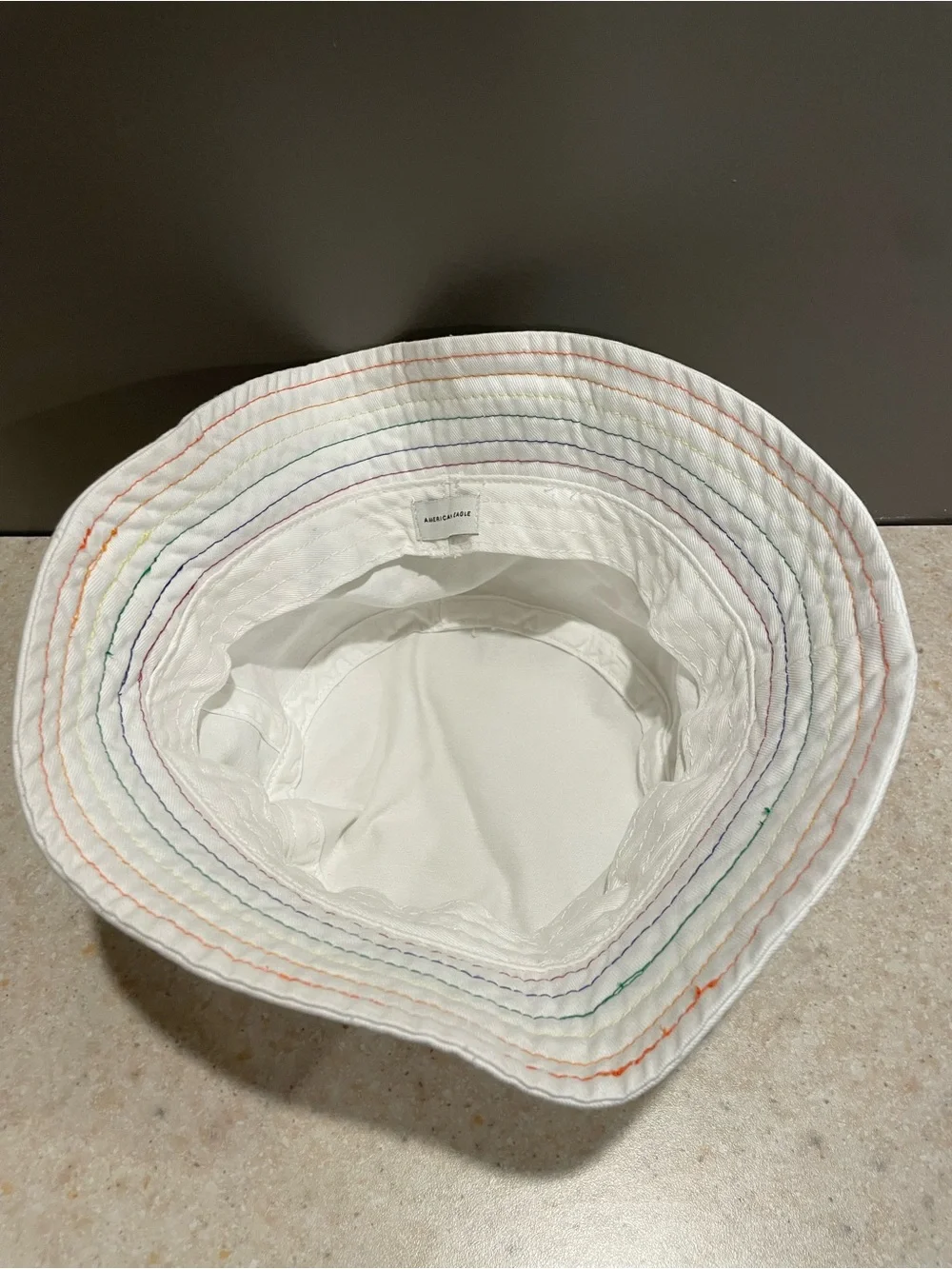 AMERICAN EAGLE Pride Collection White Bucket Hat Rainbow Patch and Stitching